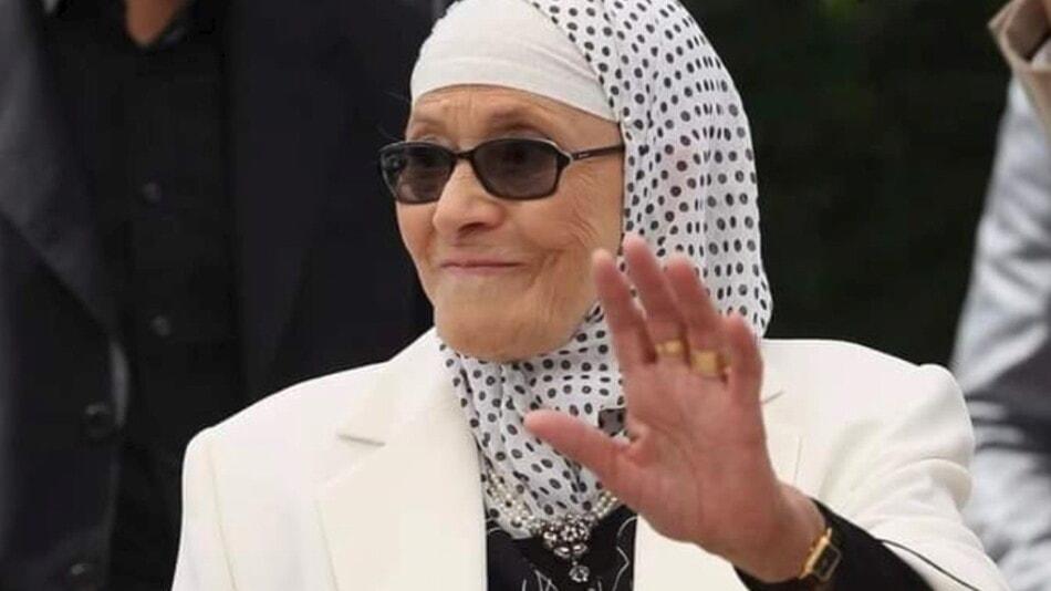 وفاة شافية بوذراع "أيقونة الفن الجزائري" عن عمر 92 عامًا